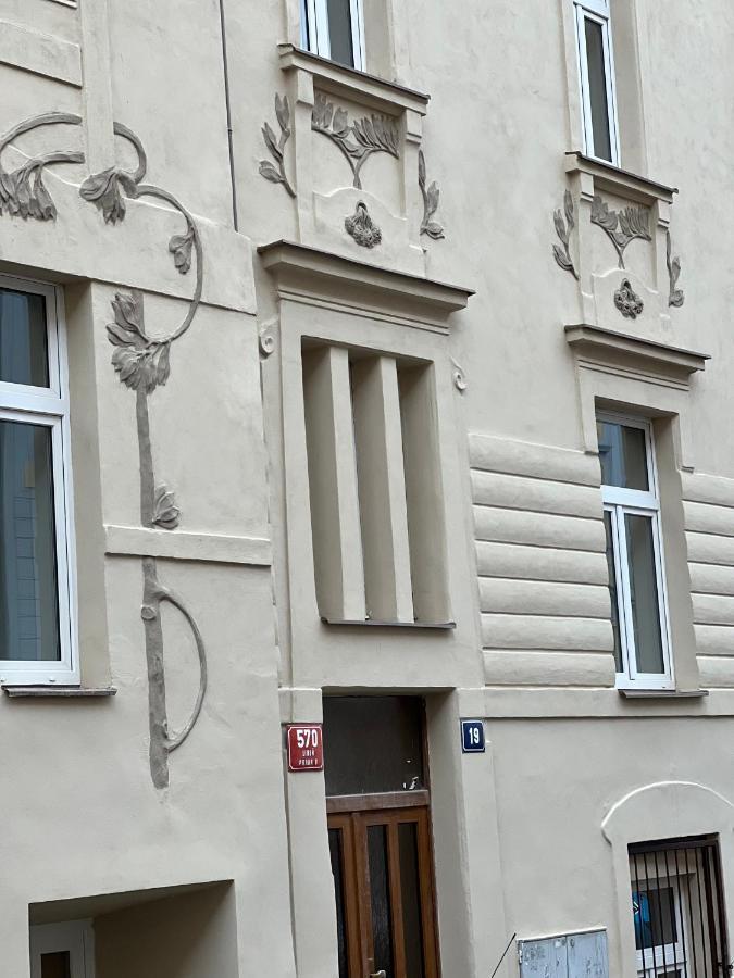 Maria Apartment Liben Prag Dış mekan fotoğraf