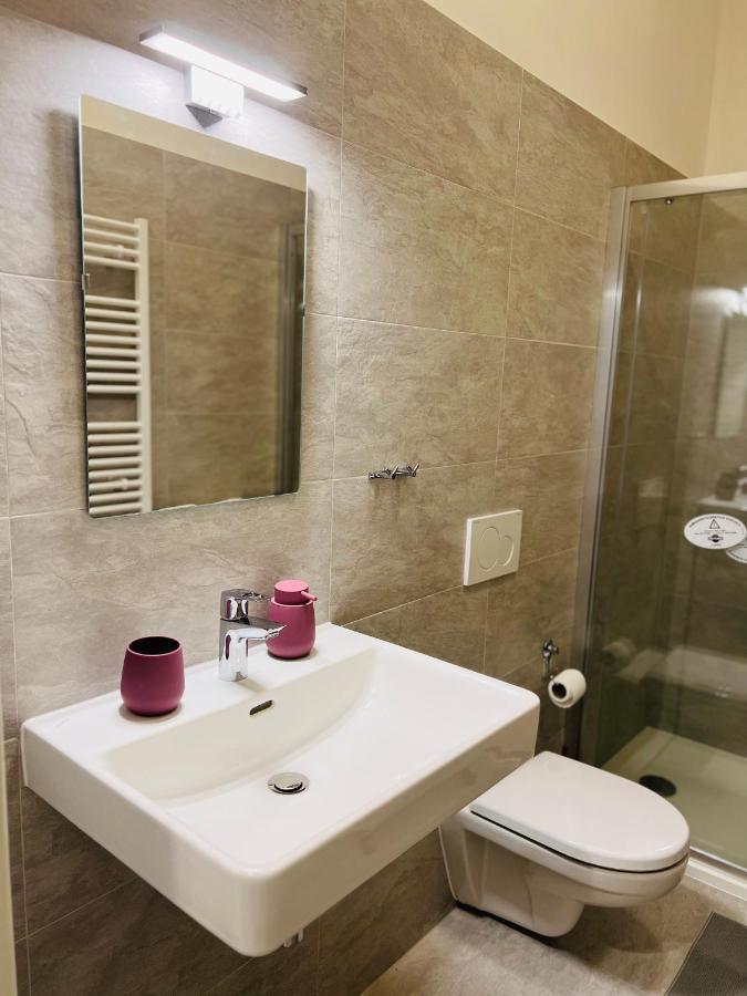 Maria Apartment Liben Prag Dış mekan fotoğraf