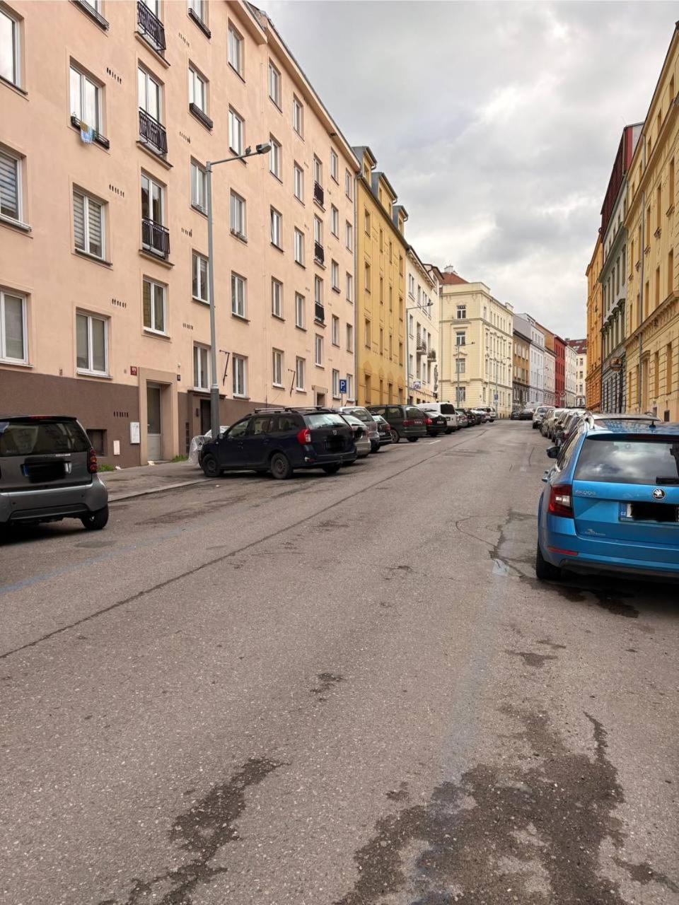 Maria Apartment Liben Prag Dış mekan fotoğraf
